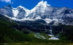 雪山——夹金山